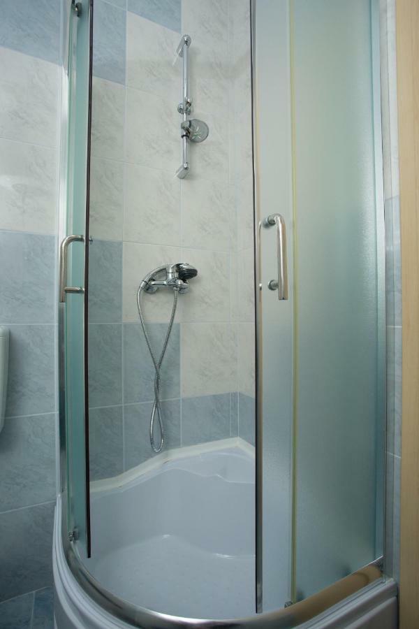 Apartamento Apartman Paula 1 Vinišće Exterior foto